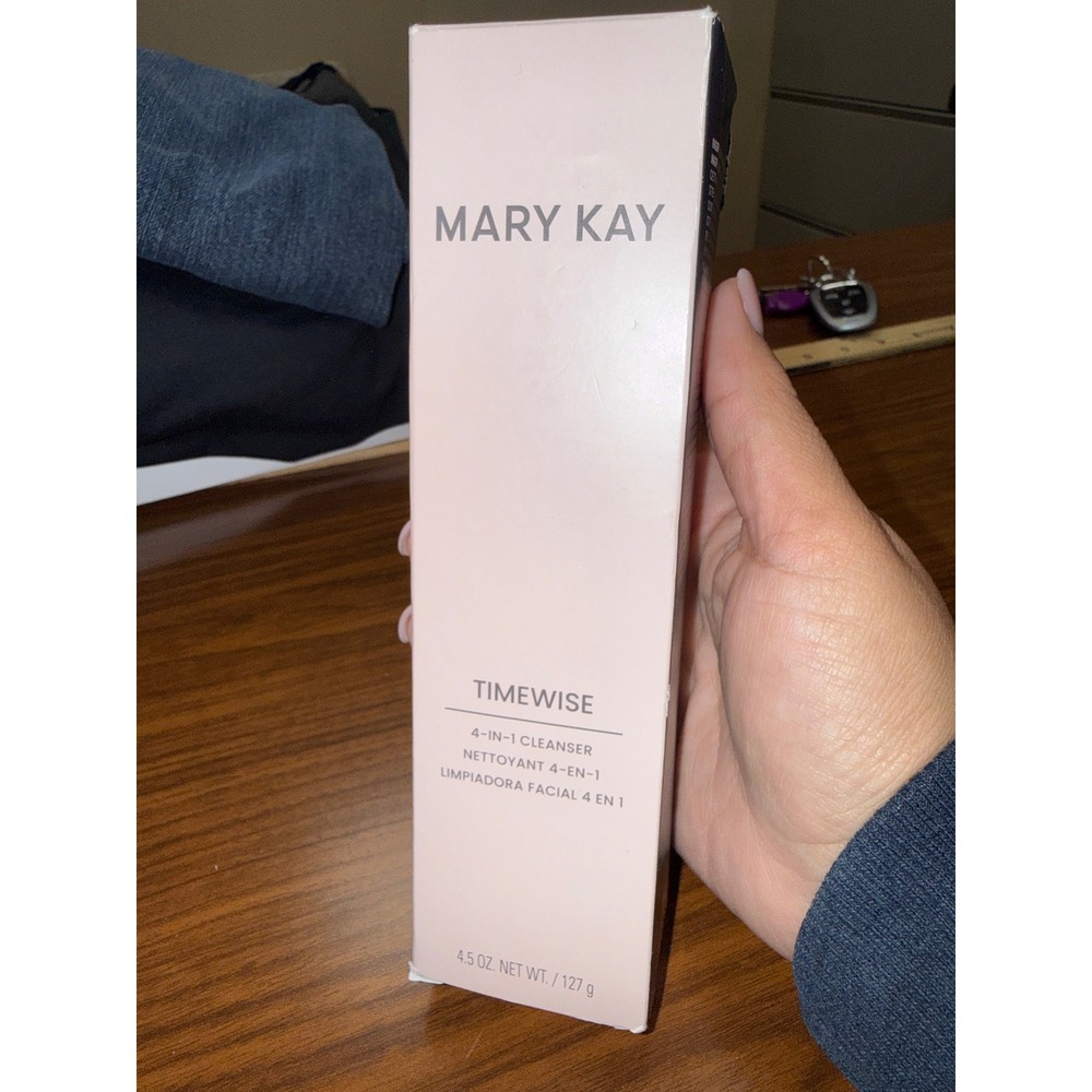 Mary Kay TimeWise 4-in-1 Cleanser Normal to Dry Skin 4.5 oz 127g New in Box